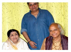 Aai Tuzaa Ashirwad