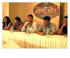 Kranti Redkar, Bharat Jadhav, One two ka four